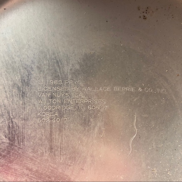 1983 Vintage Smurfette Cake Pan w/Instructions